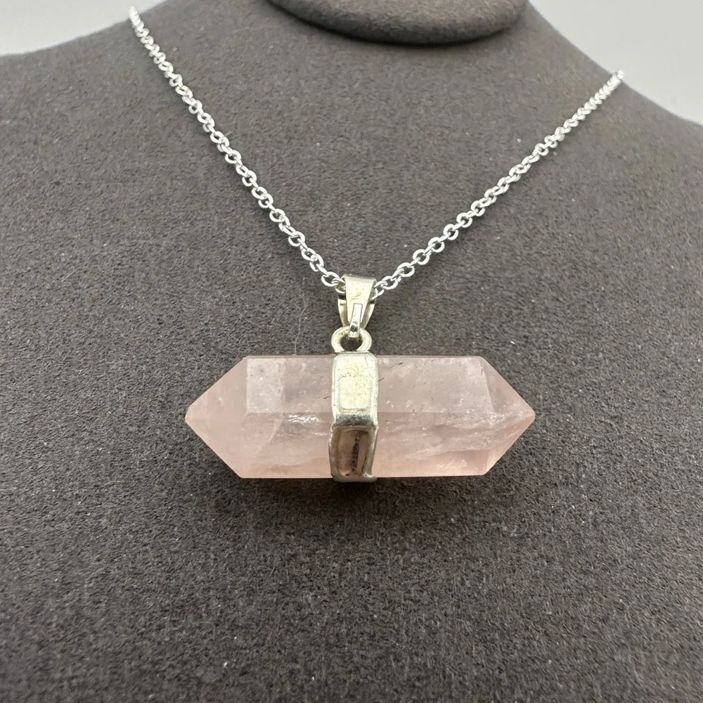 Double Terminated Rose Quartz Pendant on Silver Box Chain - Picture 2 of 8